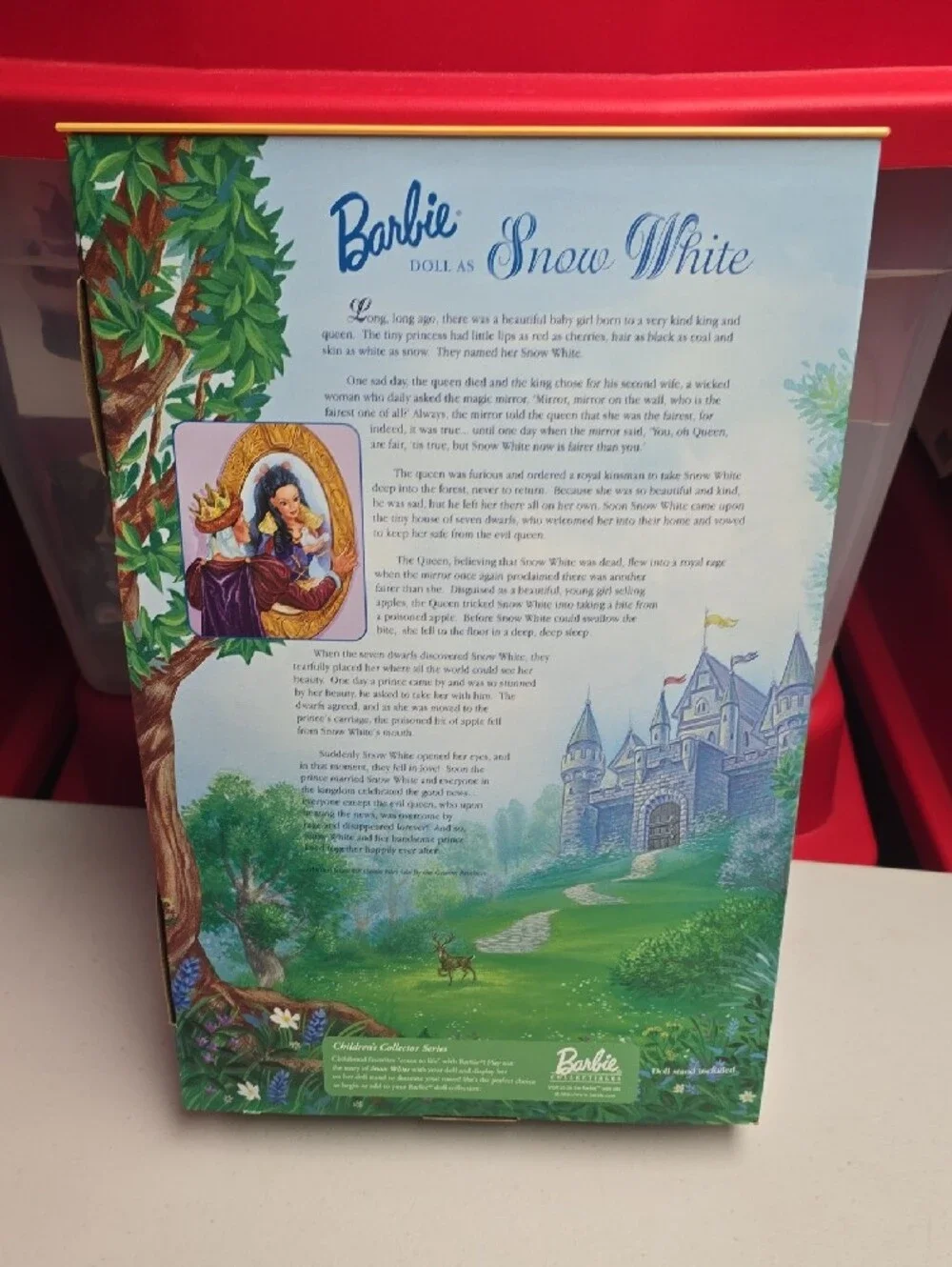 Barbie Snow White Collector Doll - Navy, Red & Gold - Picture 4 of 6